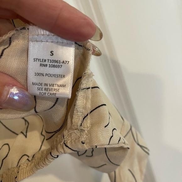 Sweet Rain Beige Abstract Button Down Shirt - Picture 4 of 5